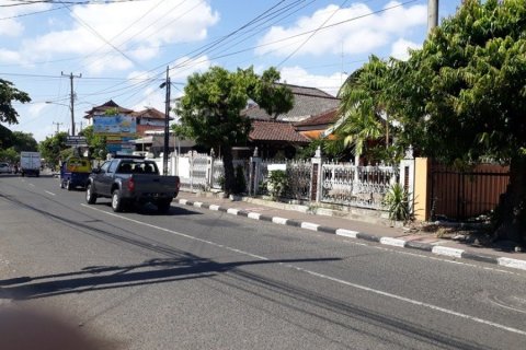 6 bedrooms House in Denpasar, Indonesia No. 23036 7