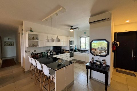 3 bedrooms Apartment in Balaclava, Mauritius No. 60906 4