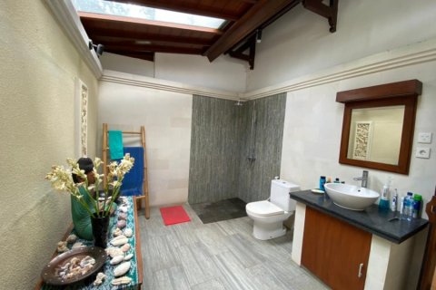 3 bedrooms Villa in Canggu, Indonesia No. 23171 4