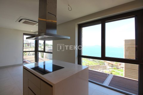 2+1 Penthouse in Milas, Turkey No. 21953 18