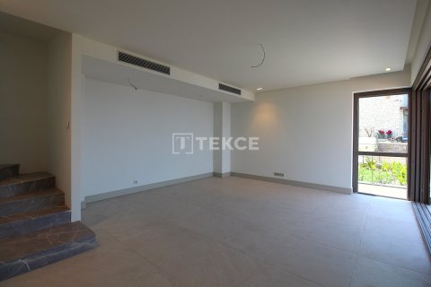 2+1 Penthouse à Milas, Turkey No. 21953 12