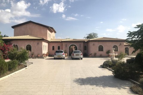 3 dormitorios Villa en Larnaca, Cyprus No. 51137 15