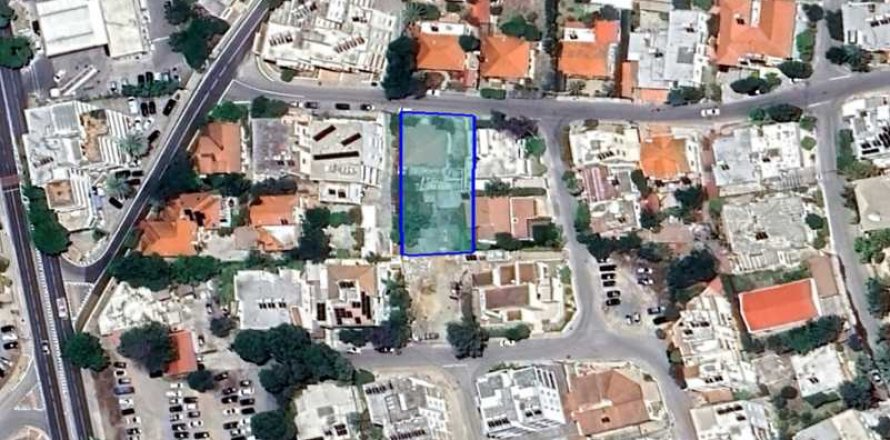 855m² Land in Strovolos, Cyprus No. 64601