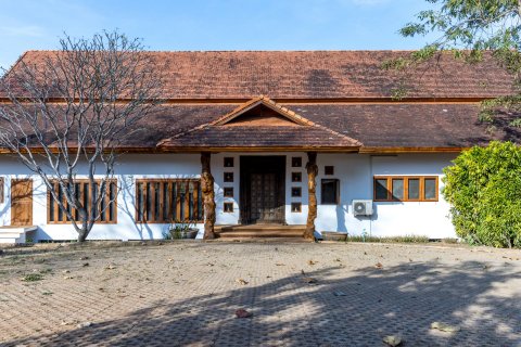 5 dormitorios House en Chiang Mai, Thailand No. 2467 1