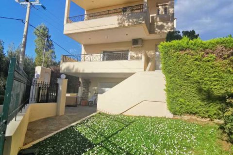 4 bedrooms Villa in Athens, Greece No. 47722 6