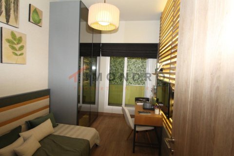 2+1 Apartment en Esenyurt, Turkey No. 17974 13