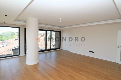 4+1 Appartement à Üsküdar, Turkey No. 18024 18