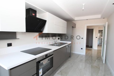 4+1 Appartement à Üsküdar, Turkey No. 18024 21