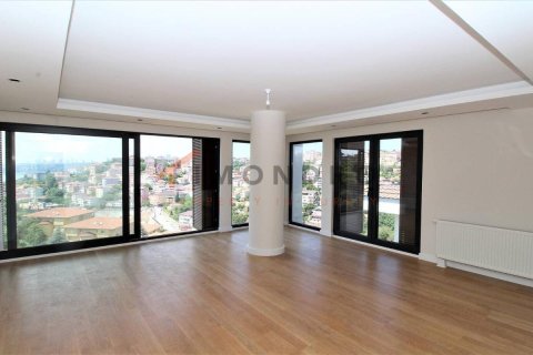 4+1 Appartement à Üsküdar, Turkey No. 18024 16