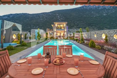 3 rooms Villa in Kas, Turkey No. 16494 12