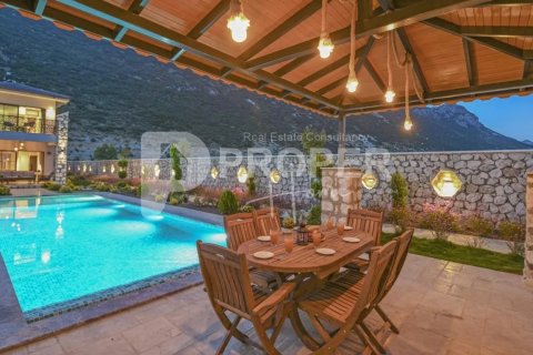 3 rooms Villa in Kas, Turkey No. 16494 27