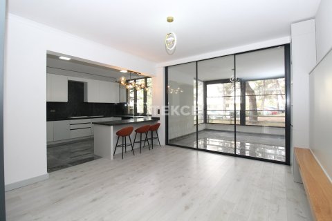 5+1 Appartement à Ankara, Turkey No. 53660 13