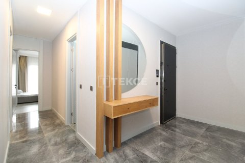 5+1 Apartment en Ankara, Turkey No. 53660 25