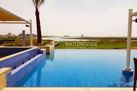 2 dormitorios Apartment en  Yas Island, UAE No. 3868 2