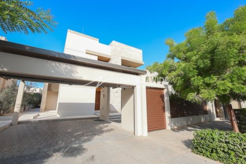 5 dormitorios Villa en  Saadiyat Island, UAE No. 3867 2