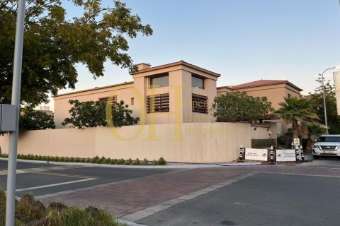 5 dormitorios Villa en Al Raha Golf Gardens, UAE No. 45283 1