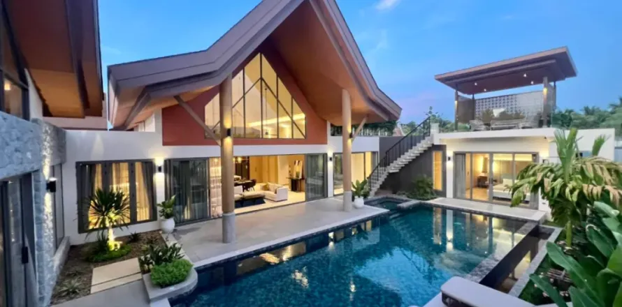 4 dormitorios Villa en Phuket, Thailand No. 2949