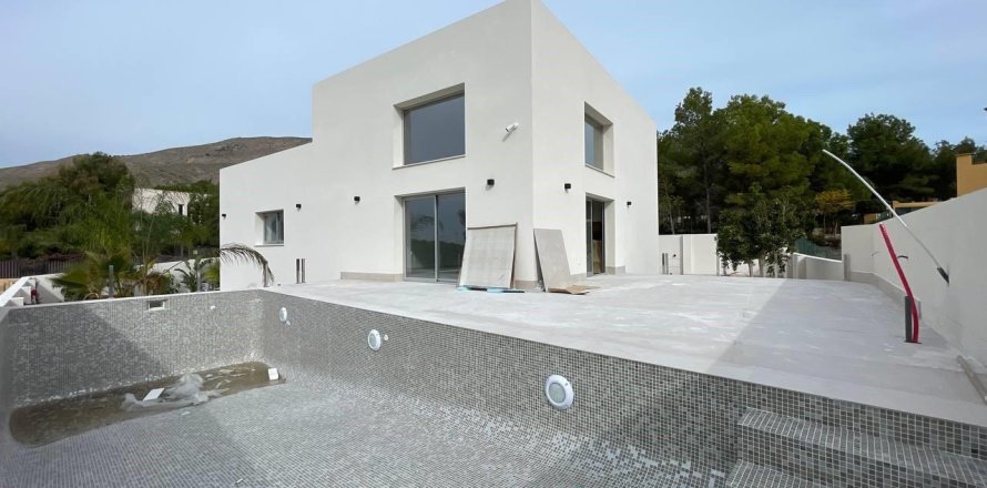 5 dormitorios Villa en Finestrat, Spain No. 27178