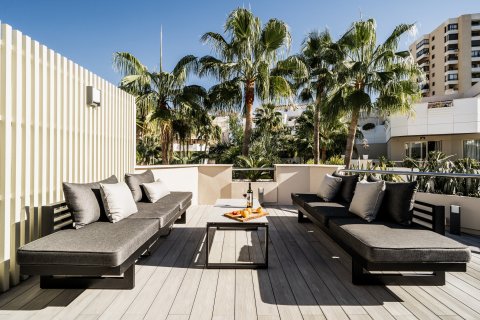 2 dormitorios Apartment en Marbella, Spain No. 27134 2