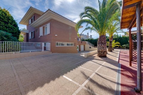 642m² Villa à Benidorm, Spain No. 27176 11