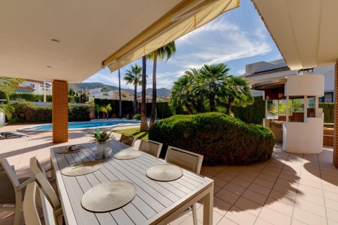 642m² Villa à Benidorm, Spain No. 27176 26