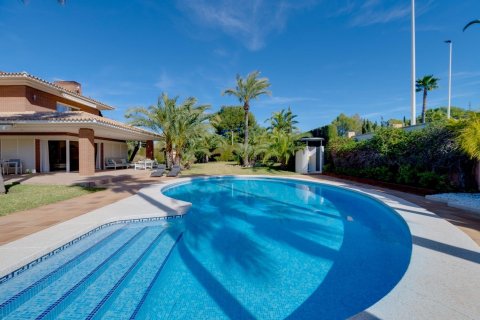 642m² Villa à Benidorm, Spain No. 27176 8