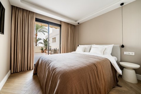 3 dormitorios Penthouse en Nueva Andalucía, Spain No. 27122 30