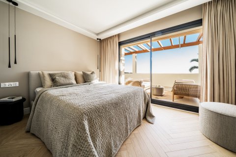 3 dormitorios Penthouse en Nueva Andalucía, Spain No. 27122 27