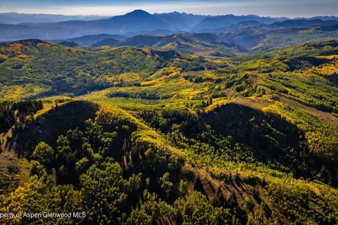 81.47m² Land en Glenwood Springs, USA No. 62176 6