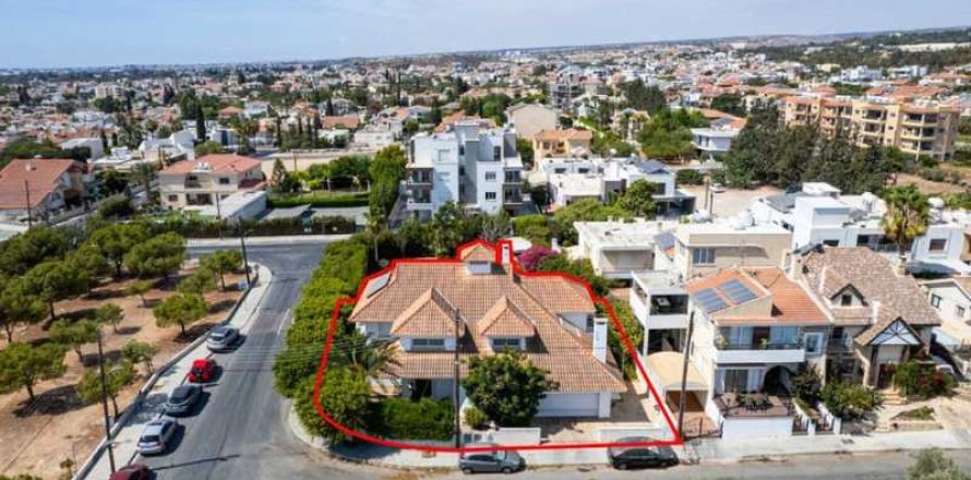 3 dormitorios House en Limassol, Cyprus No. 66574