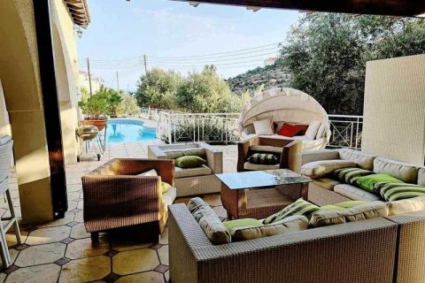 3 bedrooms Villa in Agios Tychonas, Cyprus No. 66577 5