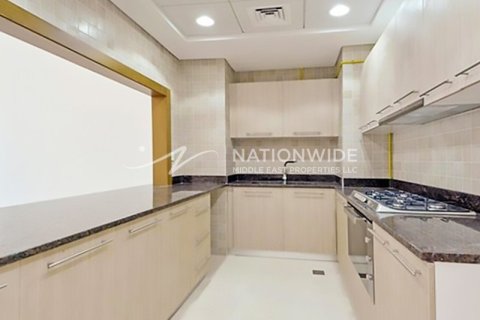 2 dormitorios Apartment en  Yas Island, UAE No. 3311 5