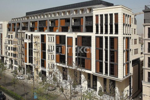 3+1 Apartment en Istanbul, Turkey No. 11183 2