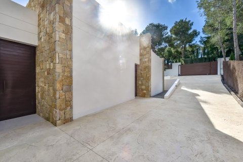 3 bedrooms Villa in Altea, Spain No. 26167 3