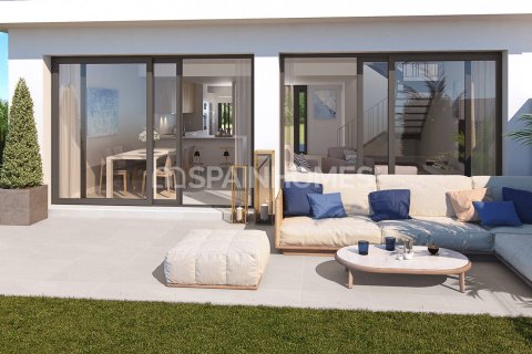 4 bedrooms Villa in San Roque, Spain No. 26759 6