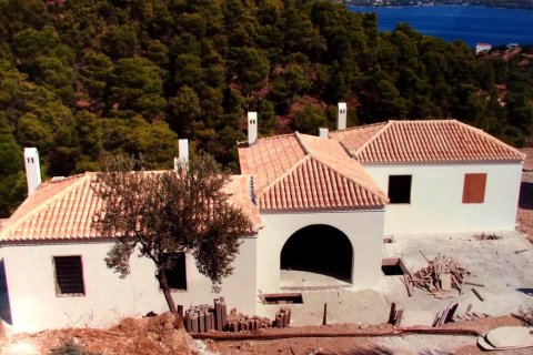 3 bedrooms Villa in Spetses, Greece No. 57622 3