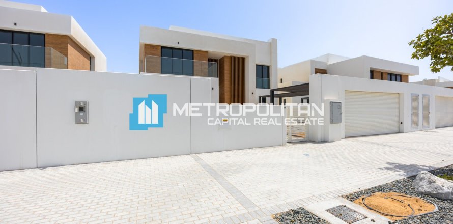 4 bedrooms Villa on the Saadiyat Island, UAE No. 23735