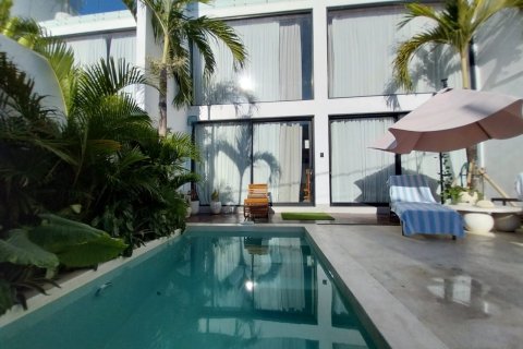 3 bedrooms Villa in Pecatu, Indonesia No. 70944 1