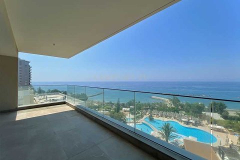 3 bedrooms Apartment in Agios Tychonas, Cyprus No. 74931 2