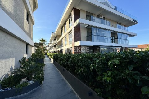 2+1 Apartment in Urla, Turkey No. 17633 23