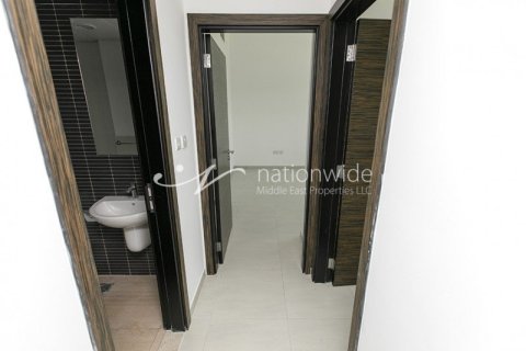 2 bedrooms Apartment in Al Ghadeer, UAE No. 3296 6