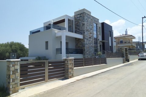 5 bedrooms Villa in Chalkidiki, Greece No. 51626 2