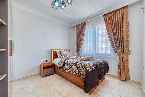 2+1 Apartment in Mahmutlar, Turkey No. 13777 13