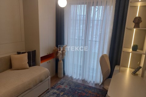 3+1 Apartment in Esenyurt, Turkey No. 75051 18