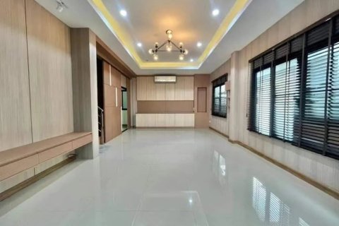 7 dormitorios House en Chiang Mai, Thailand No. 1395 2