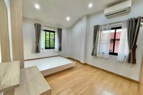 7 bedrooms House in Chiang Mai, Thailand No. 1395 20