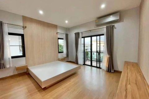 7 bedrooms House in Chiang Mai, Thailand No. 1395 16