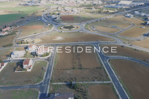 37979m² Land in Pervolia, Cyprus No. 35922 1