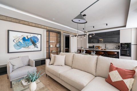 3 dormitorios Apartment en Madrid, Spain No. 26842 1