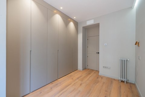 3 dormitorios Apartment en Madrid, Spain No. 26900 10